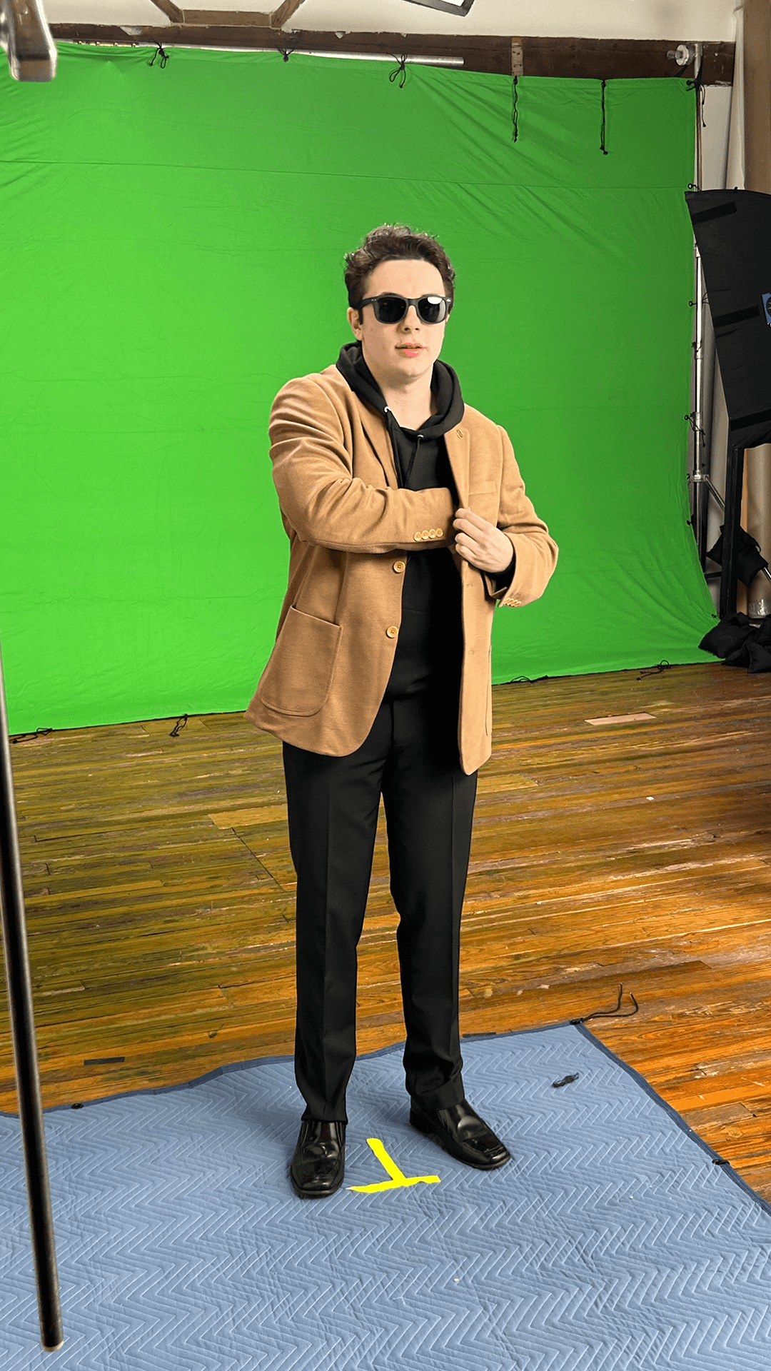 Filming Dickie behind the scenes