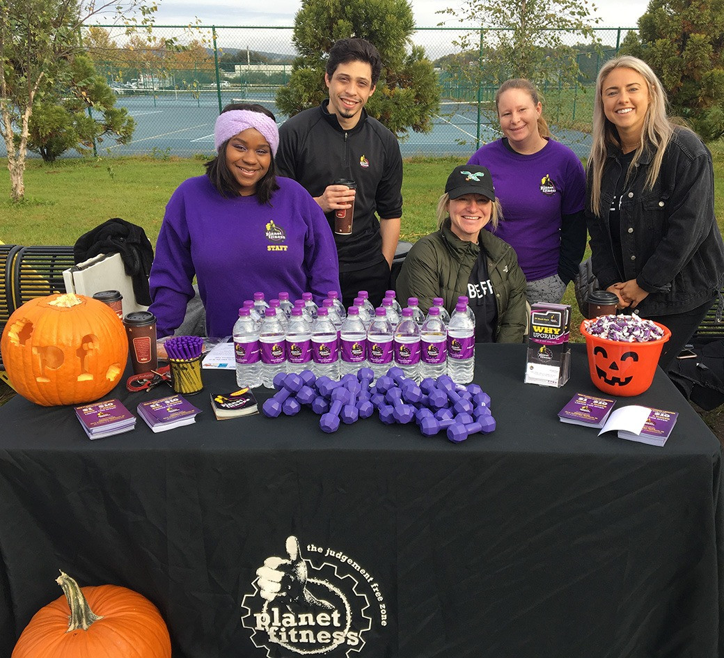 Planet Fitness team outdoors